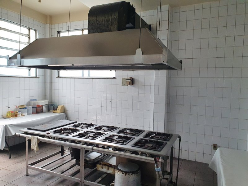 Comercial à venda São Cristóvão com 350m² e  quartos por R$ 99.000 - 684844320-20200704-112001.jpg