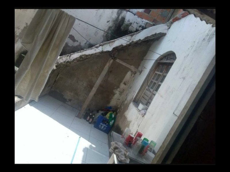 Casa à venda Calumbi com 40m² e 4 quartos por R$ 70.000 - 721796502-20201004-143153.jpg