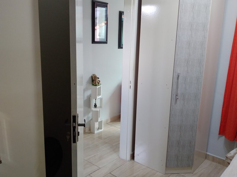 Casa à venda Vila dos Pinheiros com 195m² e 5 quartos por R$ 650.000 - 583995106-img-20200330-144512-1.jpg