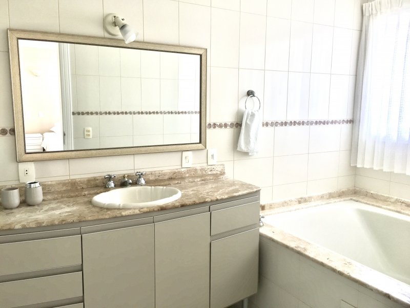 imóvel com 430m² - Jurerê Internacional - Florianópolis