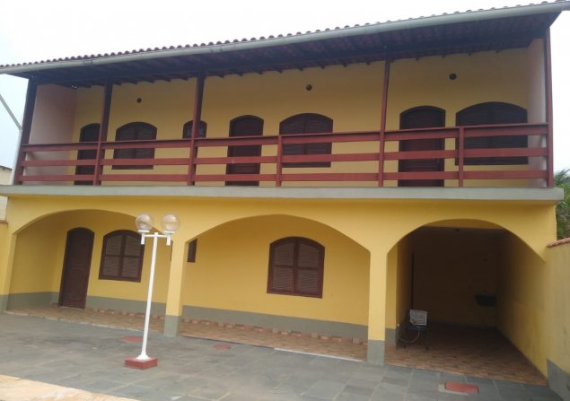 imóvel com 168m²