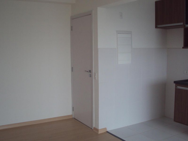 Apartamento à venda Vila Carmosina com 50m² e 2 quartos por R$ 205.000 - 1998502804-dsc01319.JPG