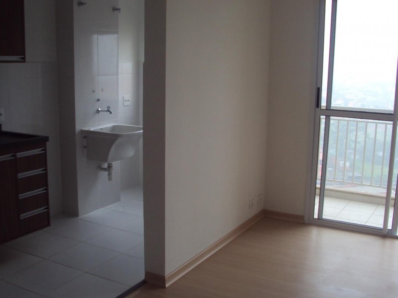 Apartamento à venda Vila Carmosina com 50m² e 2 quartos por R$ 205.000 - 762039620-dsc01318.JPG