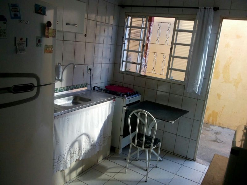 Casa à venda Sorocaba Park com 150m² e 2 quartos por R$ 135.000 - 2048325129-acee4b36-6969-45c0-98f3-bb2d72287afb.jpg