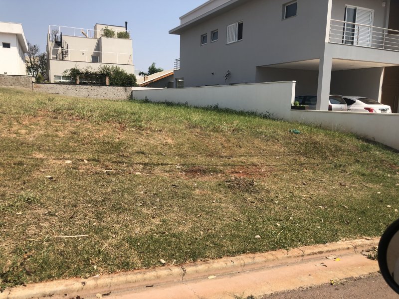 imóvel com 390m² - Brasil 500 - Paulinia