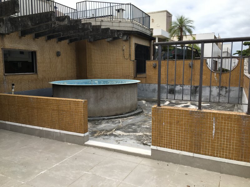 Cobertura à venda Barra da Tijuca com 442m² e 4 quartos por R$ 2.500.000 - 331165509-varanda-1.JPG