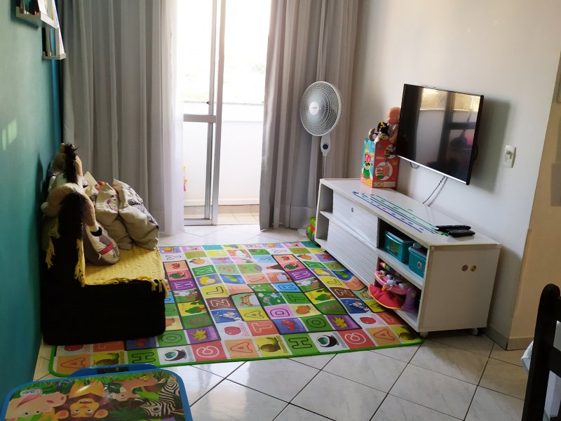 Apartamento à venda Jardim Dom Vieira com 58m² e 3 quartos por R$ 300.000 - 1185159081-sala2.jpg
