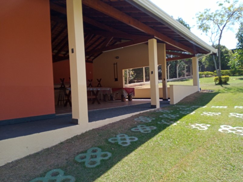 Chácara à venda Seranila com 1200m² e 2 quartos por R$ 800.000 - 1141053926-entrada-churras.jpg