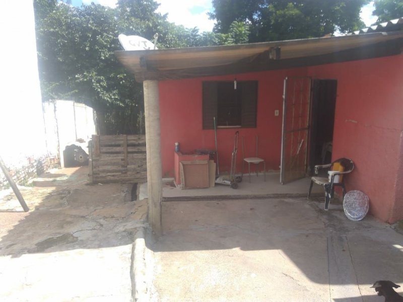 Casa à venda Vila Santa Rita com 730m² e 3 quartos por R$ 550.000 - 1347114560-07d192cb-e988-47e6-b45c-512fc89d7846.jpg