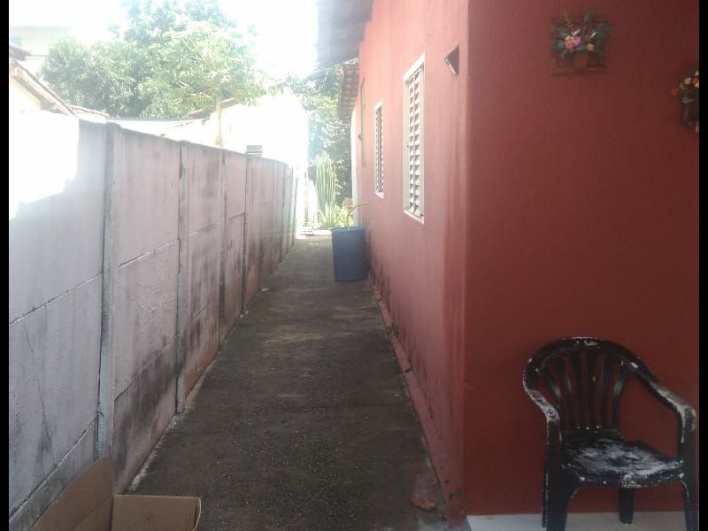 Casa à venda Vila Santa Rita com 730m² e 3 quartos por R$ 550.000 - 1377858551-4519d310-7ff3-4e2a-b3a4-4735e2340cfb.jpg