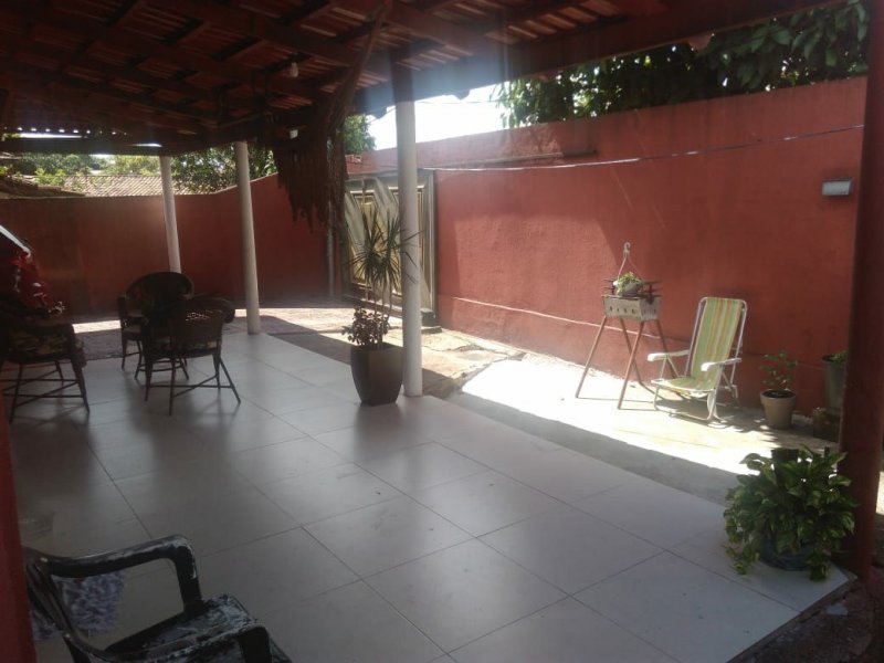 Casa à venda Vila Santa Rita com 730m² e 3 quartos por R$ 550.000 - 271341650-dcafd089-060f-46ad-bfe6-f539831bd4e7.jpg