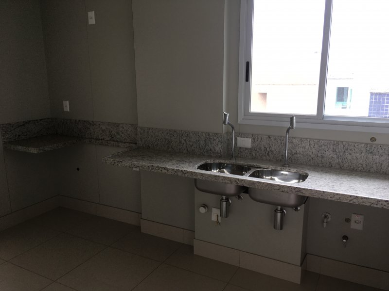 Apartamento à venda Cruzeiro com 163m² e 4 quartos por R$ 1.700.000 - 1649768596-img-4225.JPG
