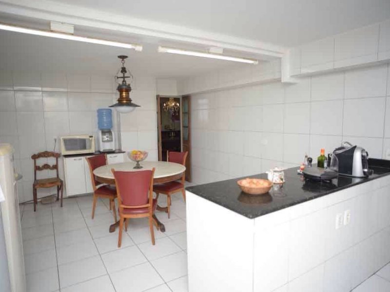 Apartamento à venda Centro com 300m² e 4 quartos por R$ 299.000 - 1673883018-8950d139-ab1f-4e4b-8bb8-672c77d438d7.jpeg