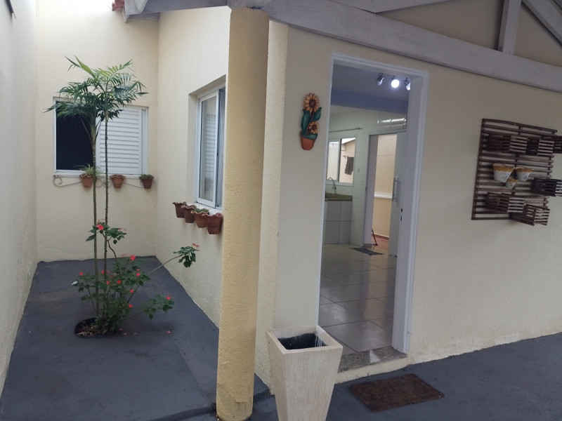 Casa de condomínio à venda Jardim Flamboyant com 140m² e 2 quartos por R$ 280.000 - 324773810-img-20230304-134751.jpg