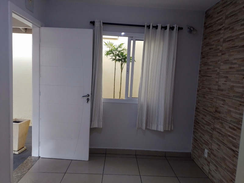 Casa de condomínio à venda Jardim Flamboyant com 140m² e 2 quartos por R$ 280.000 - 61542298-img-20230304-134111.jpg