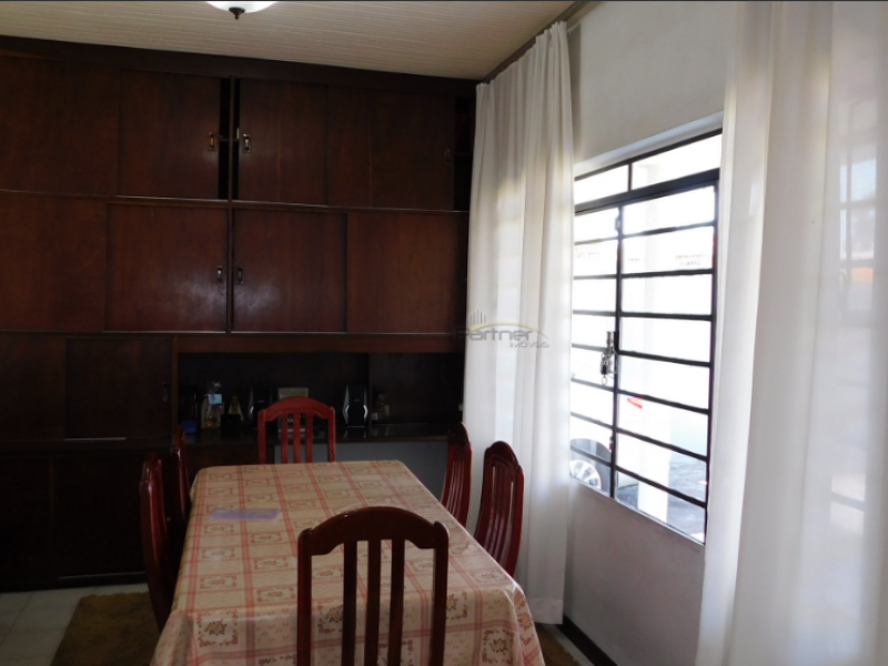 imóvel com 250m² - Santa Quitéria - Curitiba