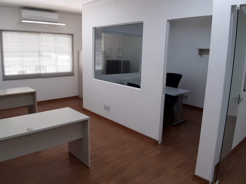 Comercial à venda São Vicente com 240m² e  quartos por R$ 820.000 - 177335522-galpao3.jpg