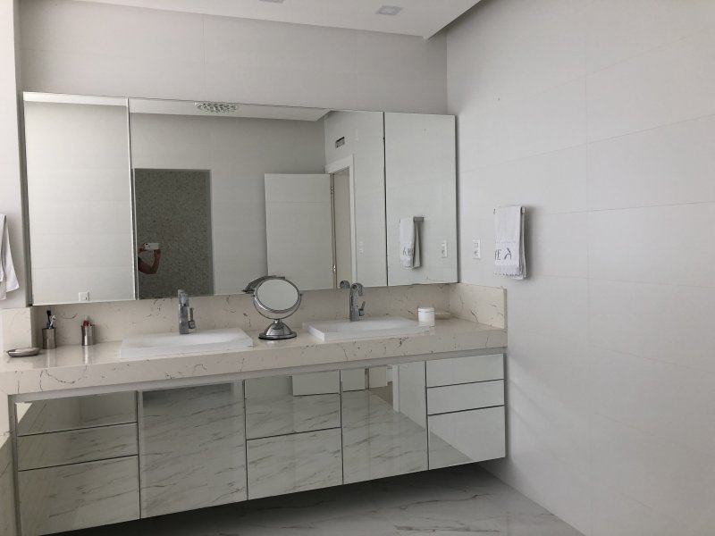 imóvel com 600m² - Bosque das Mansões - São José