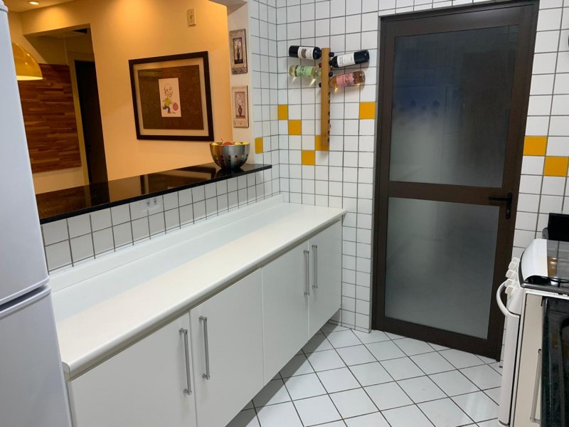 Apartamento à venda Abranches com 72m² e 3 quartos por R$ 360.000 - 2081895676-11.jpeg