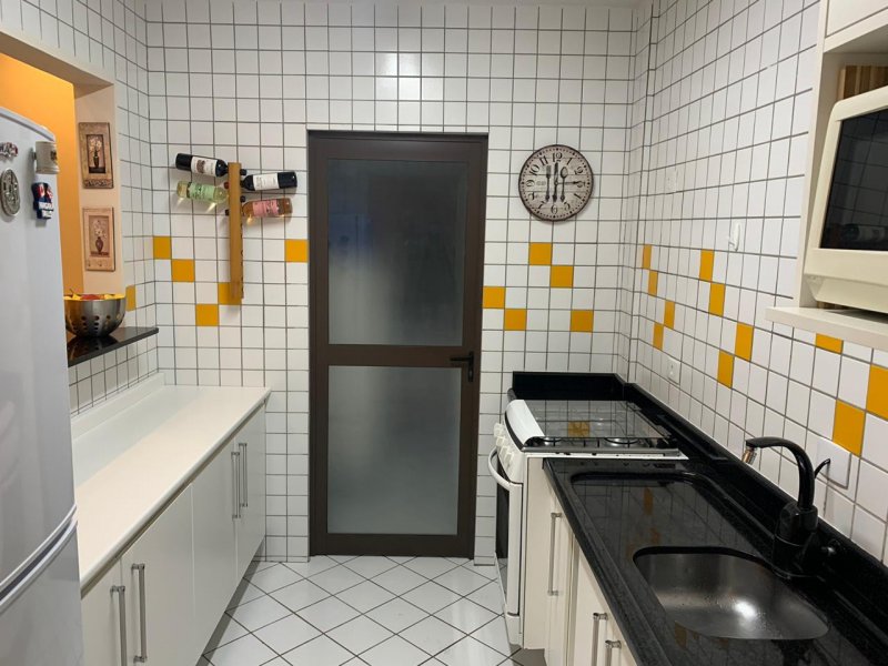 Apartamento à venda Abranches com 72m² e 3 quartos por R$ 360.000 - 862053327-8.jpeg