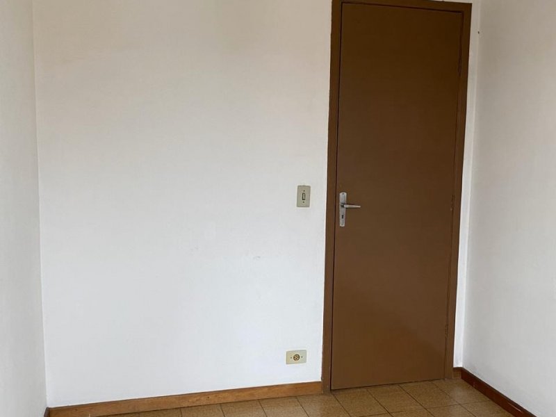 Apartamento à venda Vila São José (Cidade Dutra) com 67m² e 3 quartos por R$ 280.000 - 715417232-b6752a7b-26ff-4f09-8bbf-4815d94f048b.JPG