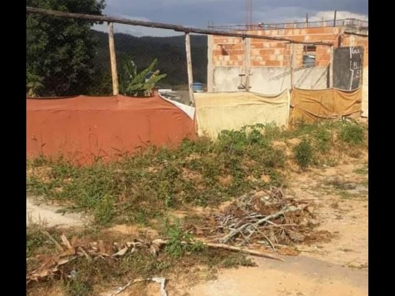 Terreno à venda Iolanda com 300m² e  quartos por R$ 110.000 - 541293514-img-20201012-wa0002.jpg