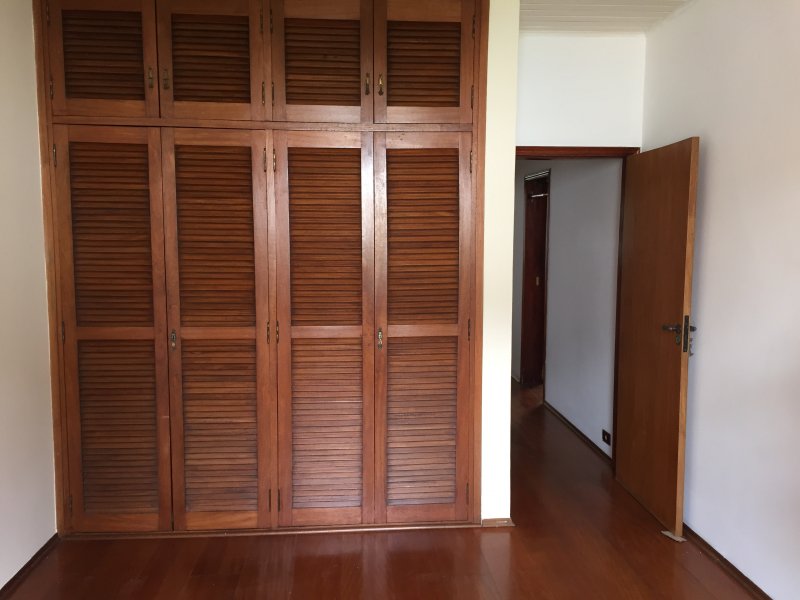 Casa à venda Jardim da Saúde com 250m² e 3 quartos por R$ 800.000 - 1872332199-2017-02-09-15.jpg