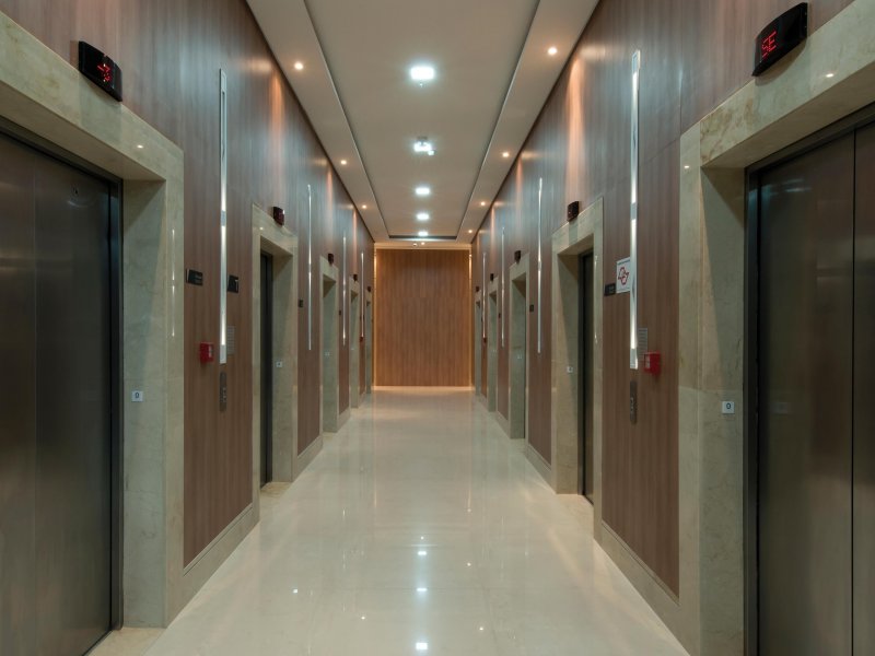 Comercial à venda Centro com 46m² e  quartos por R$ 290.000 - 1368097743-hall-dos-elevadores-doffice-tecnisa-full-1663439400.jpg