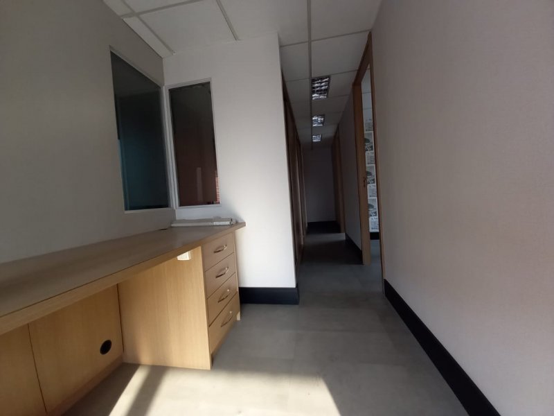 Comercial à venda Perdizes com 100m² e 1 quarto por R$ 650.000 - 1469551867-160966b9-0bf6-4b30-83c9-bda05725bf58.jpg