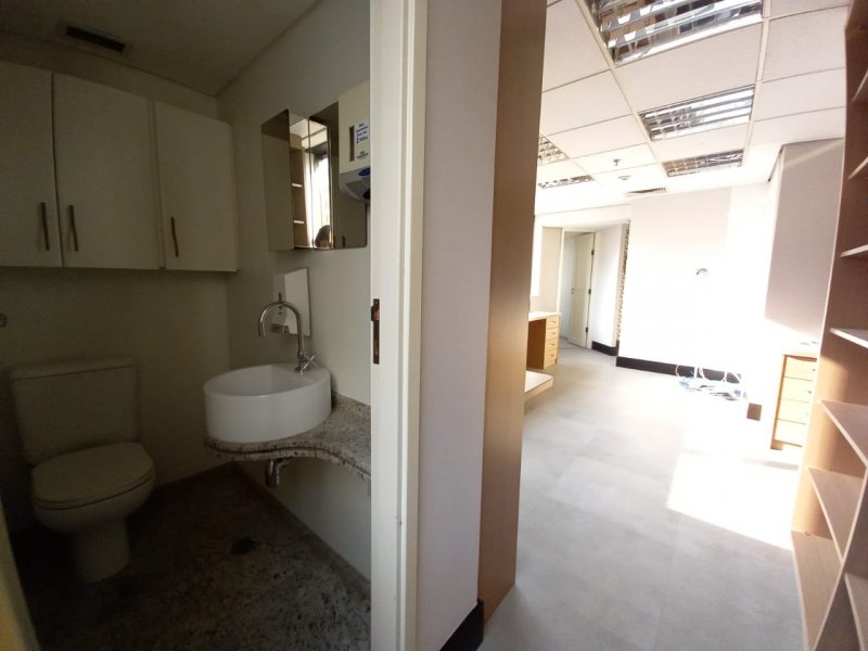 Comercial à venda Perdizes com 100m² e 1 quarto por R$ 650.000 - 2065026238-9c97c0d7-696b-4fe9-9e0b-fbdd3b44f6cb.jpg