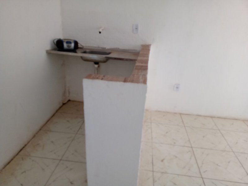 Kitnet para alugar Itapoã com 50m² e 1 quarto por R$ 600 - 2077522360-img-20201011-124901719.jpg