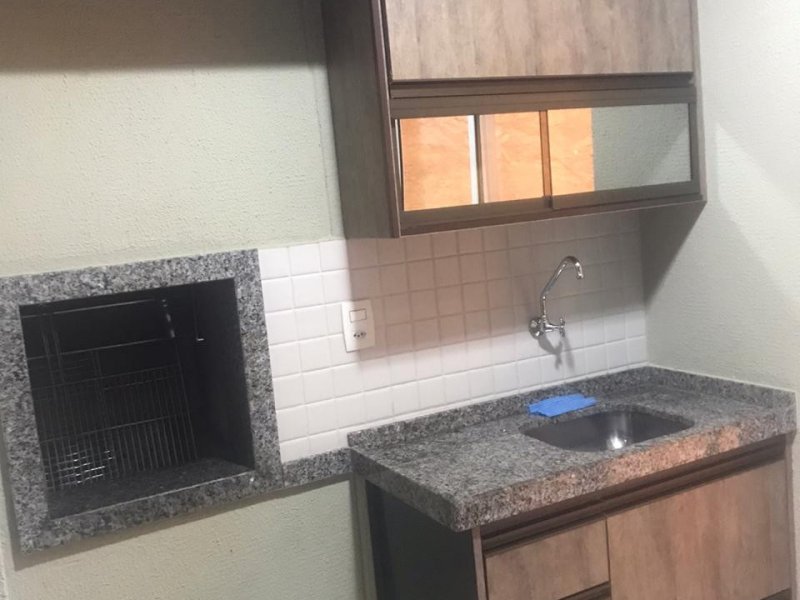 Apartamento à venda Vale dos Tucanos com 76m² e 3 quartos por R$ 355.000 - 222250386-sacada-e-churrasqueira1.jpeg