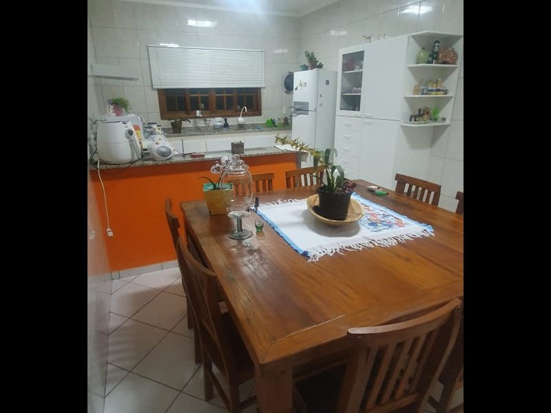 Casa à venda Jardim Europa com 300m² e 3 quartos por R$ 680.000 - 1975861911-inbound6491066245685534337.jpg