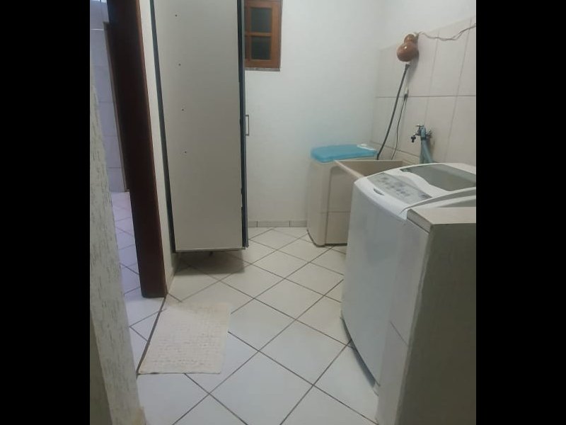 Casa à venda Jardim Europa com 300m² e 3 quartos por R$ 680.000 - 570470214-inbound7797155586992753130.jpg