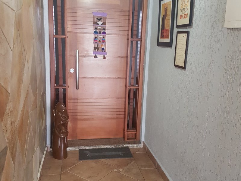 Casa à venda Parque Sao Pedro com 200m² e 2 quartos por R$ 700.000 - 1528753072-20190407-170410.jpg