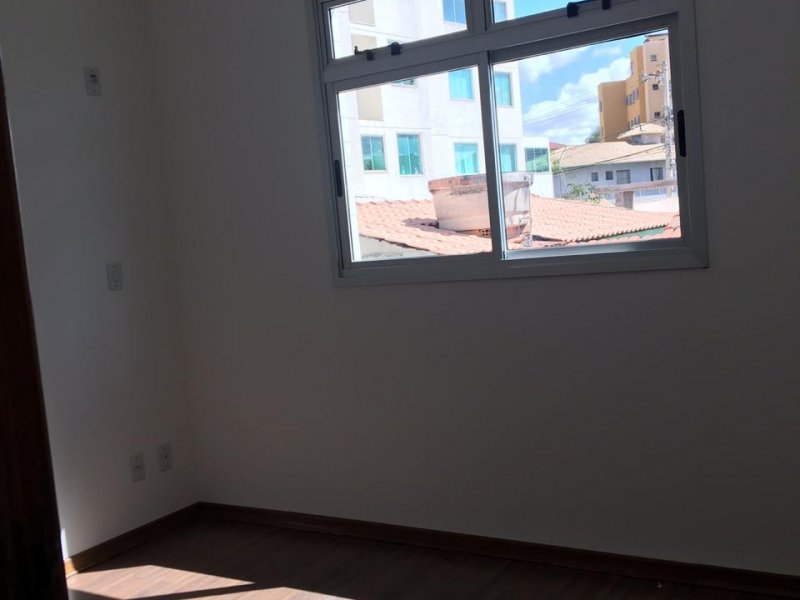 Apartamento à venda Santa Mônica com 54m² e 2 quartos por R$ 350.000 - 453953920-whatsapp-image-2020-10-13-at-19.jpeg