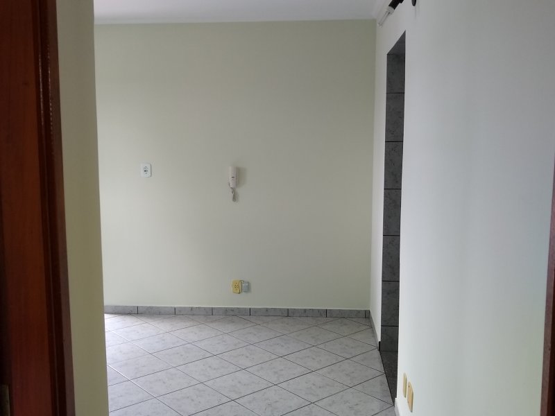 Apartamento à venda Chácaras Tubalina e Quartel com 45m² e 2 quartos por R$ 104.500 - 1888409368-sala6.jpg
