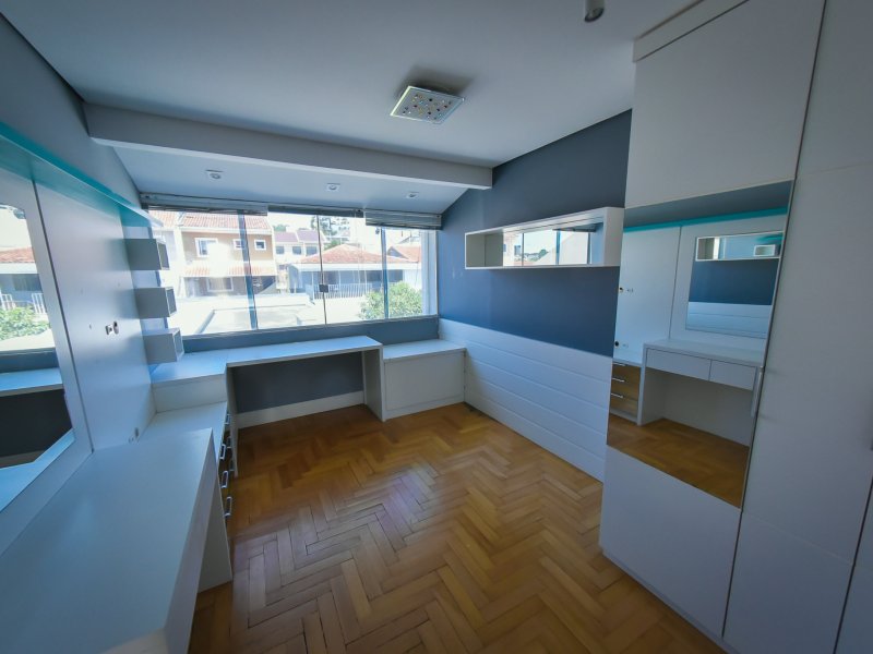 Casa à venda Aristocrata com 280m² e 5 quartos por R$ 846.000 - 1278838598-f18.jpg