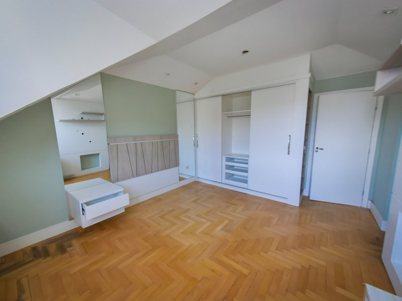 Casa à venda Aristocrata com 280m² e 5 quartos por R$ 846.000 - 1389581155-f10.jpg