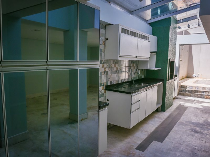 Casa à venda Aristocrata com 280m² e 5 quartos por R$ 846.000 - 1748820349-f29.jpg