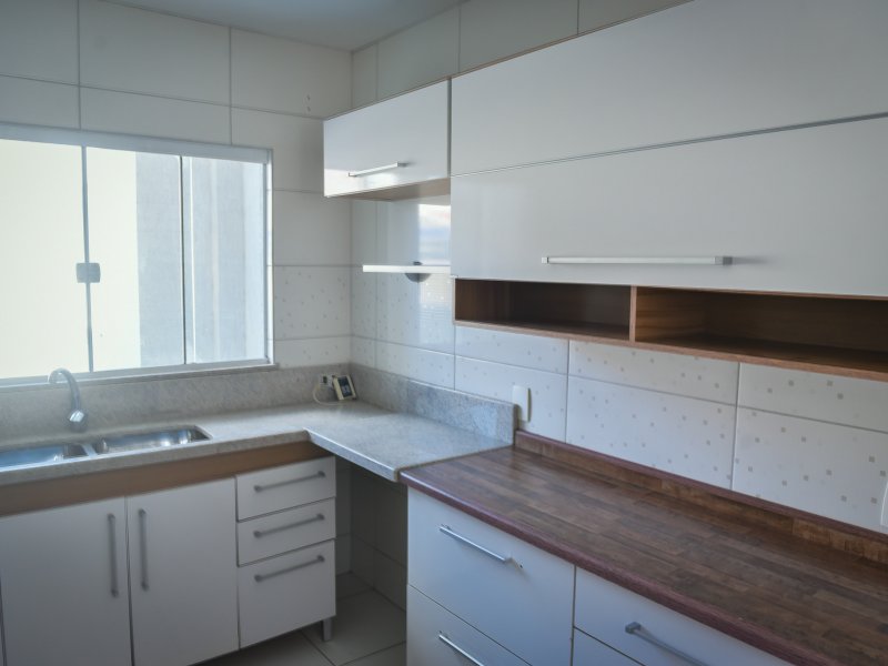 Casa à venda Aristocrata com 280m² e 5 quartos por R$ 846.000 - 2087503309-f08.jpg