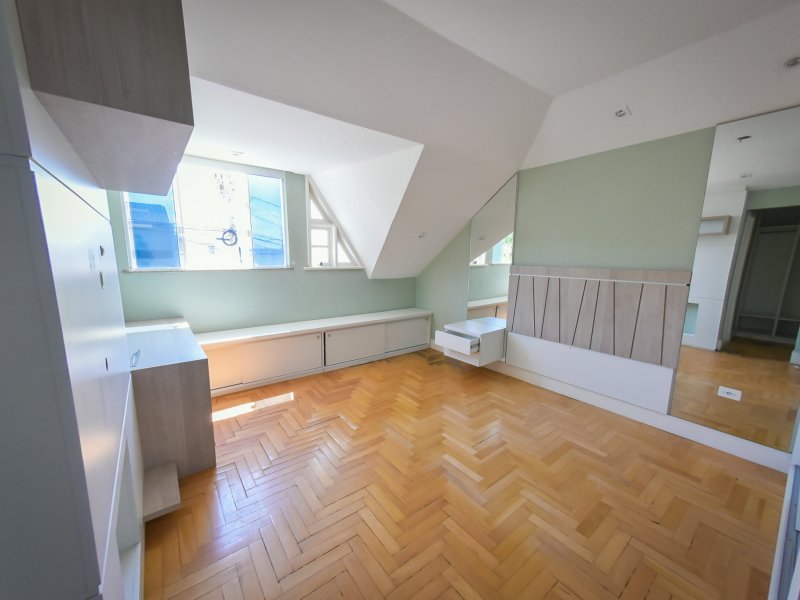 Casa à venda Aristocrata com 280m² e 5 quartos por R$ 846.000 - 495050278-f09.jpg