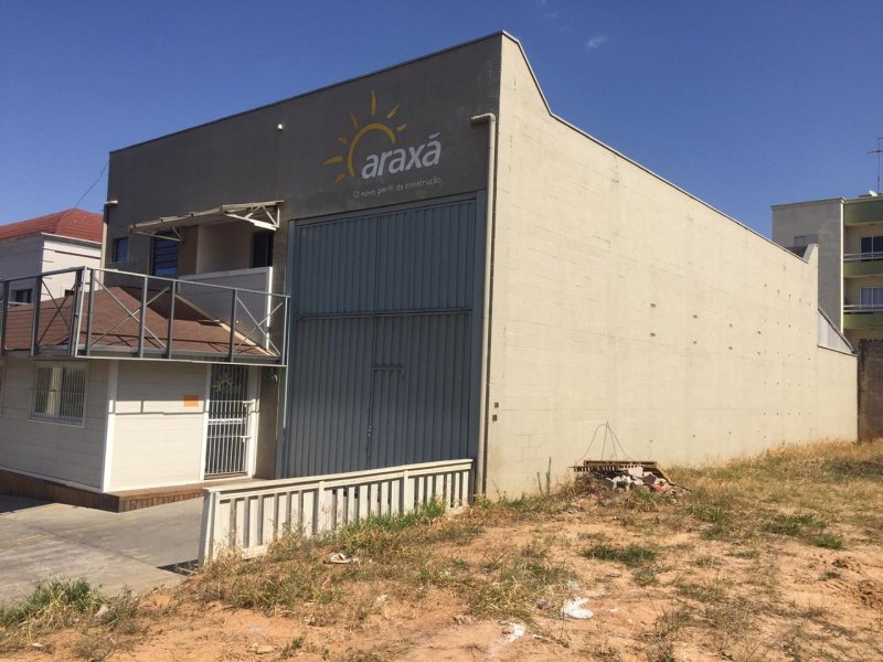 Comercial para alugar Jardim Santo Antônio com 350m² e  quartos por R$ 5.000 - 1359898721-whatsapp-image-2020-10-14-at-10.jpeg