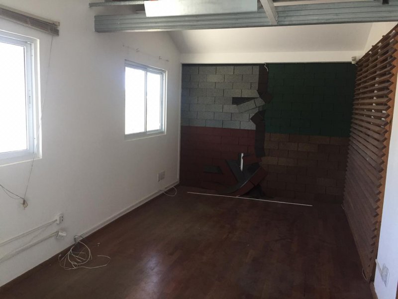 Comercial para alugar Jardim Santo Antônio com 350m² e  quartos por R$ 5.000 - 1977812144-whatsapp-image-2020-10-14-at-10.jpeg