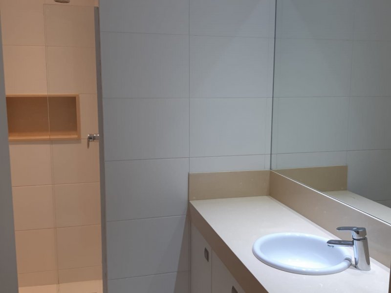 Apartamento à venda Tijuca com 166m² e 3 quartos por R$ 950.000 - 331848546-pia-banheiro-social.jpg