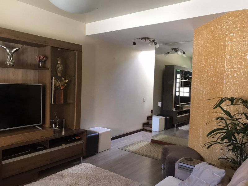 Casa à venda Itaipu com 100m² e 3 quartos por R$ 400.000 - 1991503542-whatsapp-image-2020-08-29-at-12.jpeg