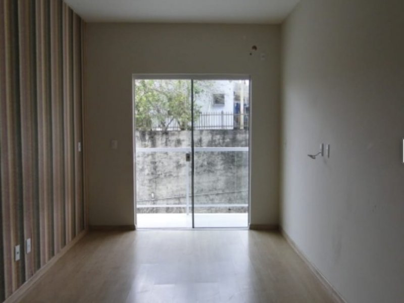 imóvel com 100m² - Iririú - Joinville