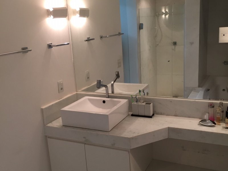 imóvel com 55m² - Praia do Canto - Vitória