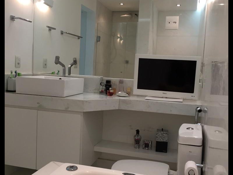imóvel com 55m² - Praia do Canto - Vitória