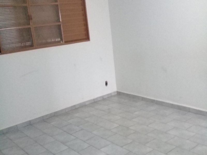 Casa à venda Jardim de Paula com 230m² e 3 quartos por R$ 330.000 - 2053125155-20201015-085135.jpg